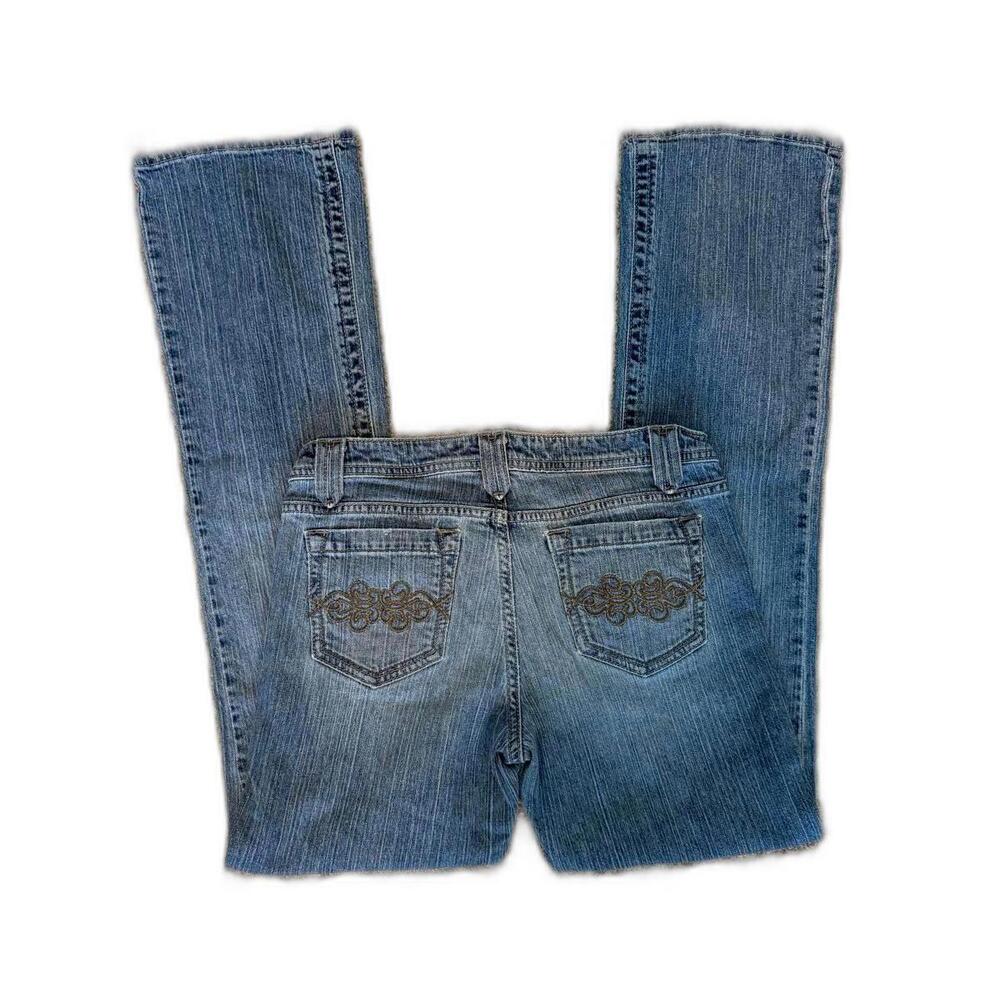 Y2K Style Blue Denim Jeans with‎ Embroidered Pockets